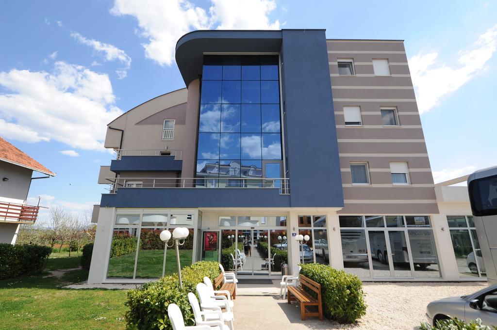 Hotel Rosabel Međugorje Dış mekan fotoğraf