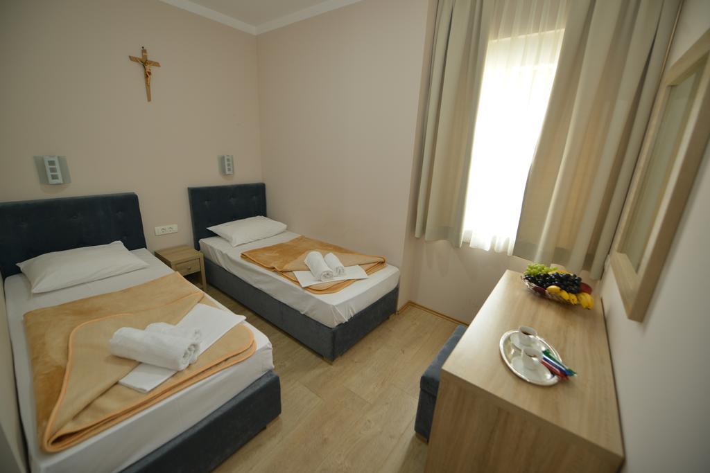 Hotel Rosabel Međugorje Oda fotoğraf